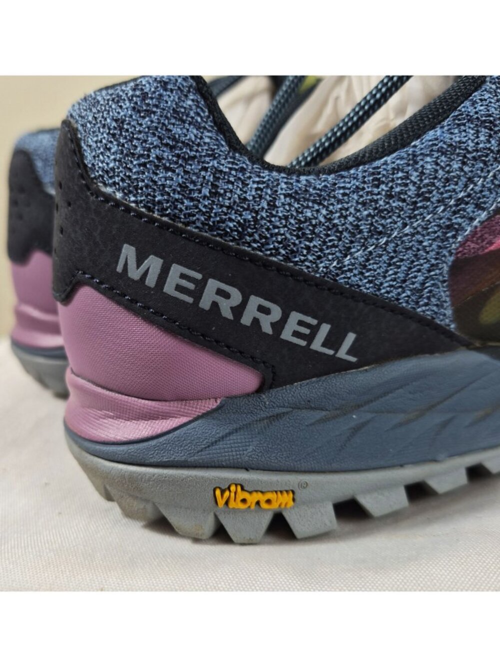 Merrell Womens Antora 2 Rainbow Trail Running Shoes Vibram Sole Size 7 - Picture 3 of 8